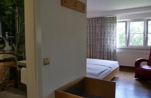Garnberg Hotel | Landgasthof Adler OHG