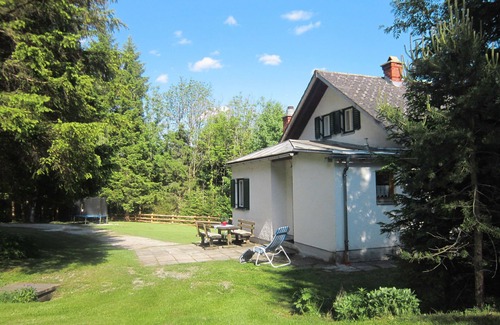 Sankt Martin am Grimming House | Landhaus Grüne Oase by Interhome