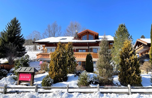 Obermaiselstein Condo | Landhaus Obermaiselstein THE VIEW - beautiful mountain view from Fewo Grünten