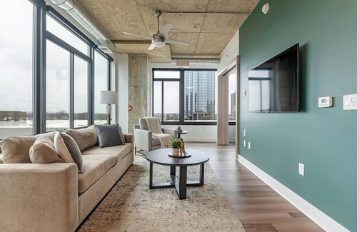 Baileys Crossroads Apartment | Landing | Amazing 2BD, Gym, Game Room