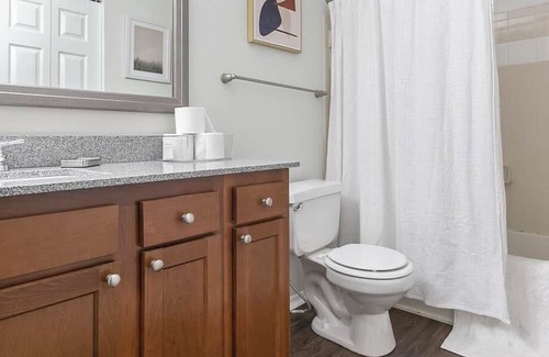 Blue Ash Apartment | Landing at Altitude Blue Ash - 2 Bedrooms in Downtown Blue Ash