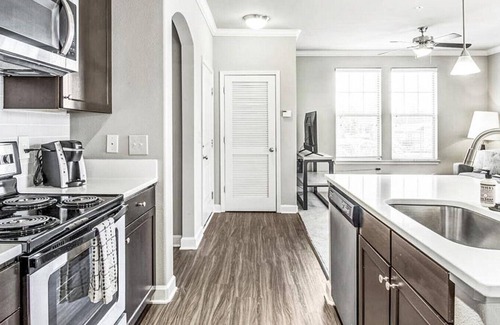 Durham Apartment | Landing at Artisan at Brightleaf - 2 Bedrooms in Downtown Durham