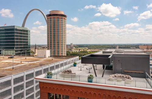 Downtown St. Louis Apartment | Landing at Ballpark Heights - 1 Bedroom in Down.