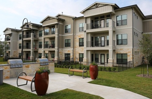 Austin Apartment | Landing at Bridge at Southpark Meadows - 2 Bedr.