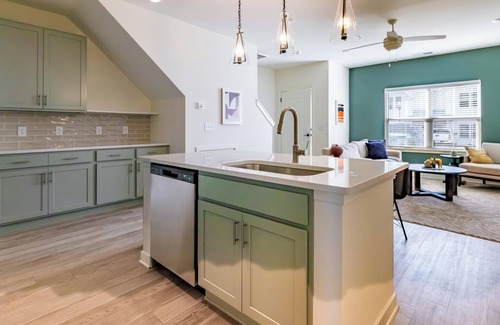 Wilmington Apartment | Landing at Encore at Westgate - 3 Bedrooms in W.