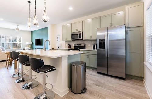 Wilmington Apartment | Landing at Encore at Westgate - 2 Bedrooms in W.