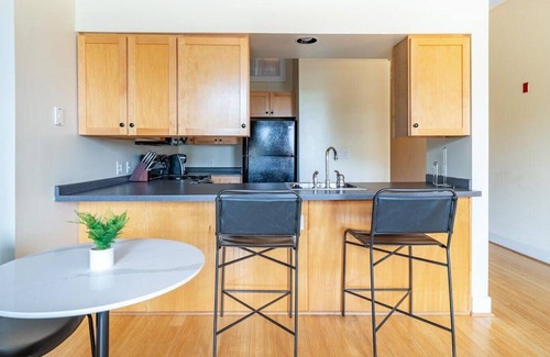 Petersburg Apartment | Landing at Mayton Transfer Lofts - 1 Bedroom in Downtown Petersburg