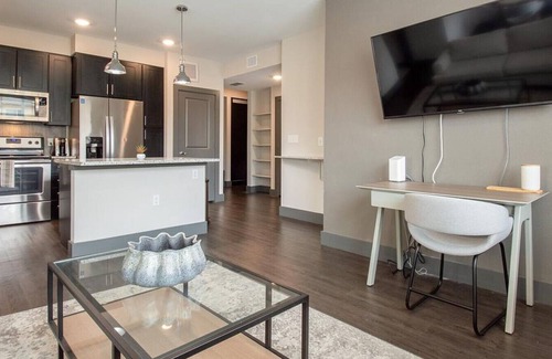 Parker Apartment | Landing at Montane - 2 Bedrooms in Downtown Parker