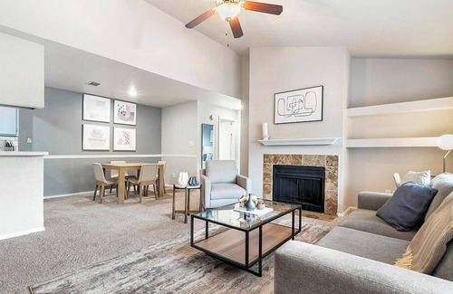 Wells Branch Apartment | Landing at Morgan - 2 Bedrooms in Downtown Austin
