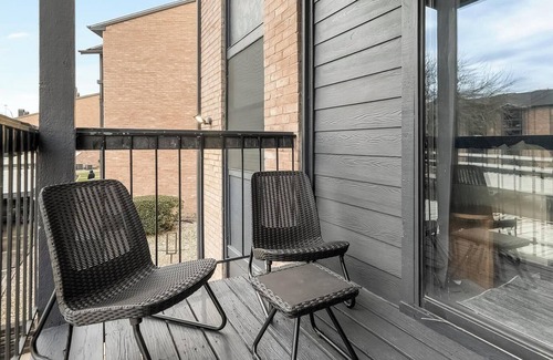 Windsor Park Apartment | Landing at Mueller Flats - 1 Bedroom in Windsor.