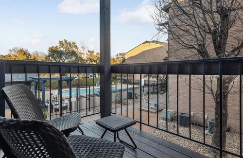 Windsor Park Apartment | Landing at Mueller Flats - 1 Bedroom in Windsor.