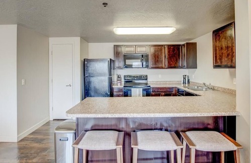 Magna Apartment | Landing at Oquirrh Hills - 1 Bedroom in Downtown Magna