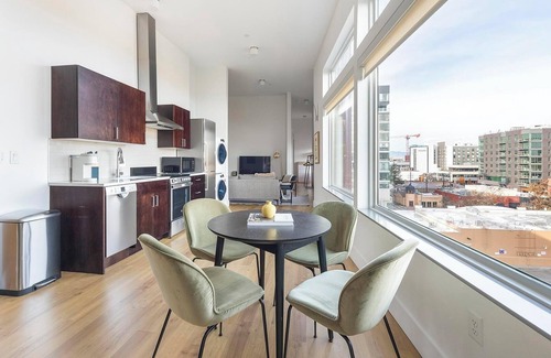 Cherry Creek Apartment | Landing at Studio 135 - 2 Bedrooms in Cherry Creek