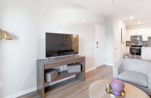 Townsite Apartment | Landing at Summit on Boulder - 2 Bedrooms in Va.