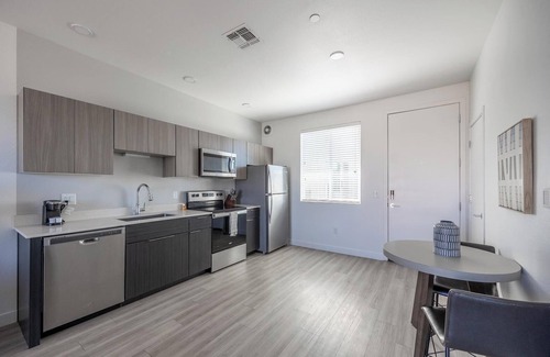 Goodyear Apartment | Landing at Sunset View - 1 Bedroom in Goodyear