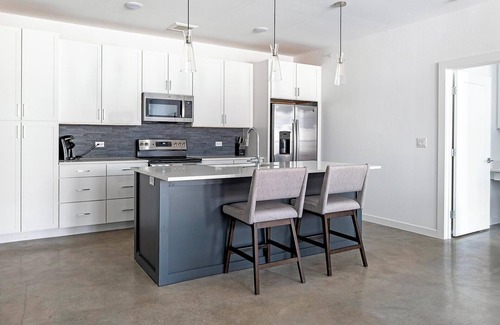 Austin Apartment | Landing at The Artesian at Bee Cave - 2 Bedroom.