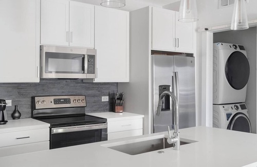 Austin Apartment | Landing at The Artesian at Bee Cave - 1 Bedroom.