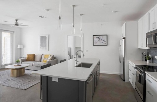 Austin Apartment | Landing at The Artesian at Bee Cave - 2 Bedroom.