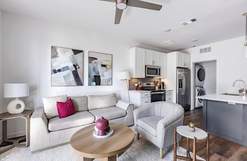 Austin Apartment | Landing at The Artesian at Bee Cave - 1 Bedroom.