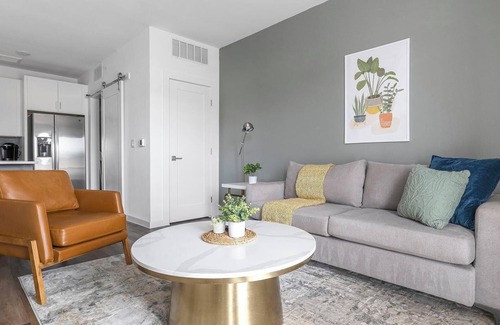 Austin Apartment | Landing at The Artesian at Bee Cave - 1 Bedroom.