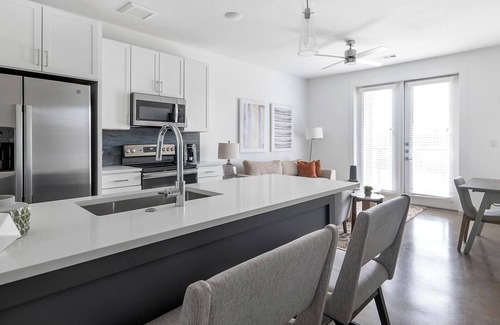 Austin Apartment | Landing at The Artesian at Bee Cave - 1 Bedroom.