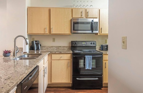 New Pathways Apartment | Landing at The Bristol on Union - 2 Bedrooms in.