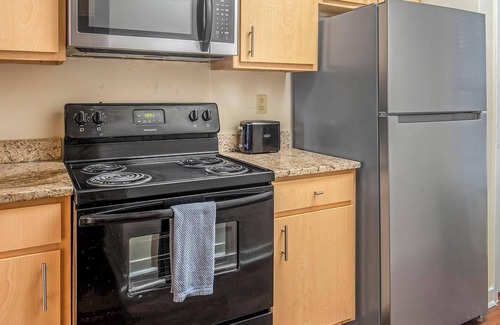 New Pathways Apartment | Landing at The Bristol on Union - 2 Bedrooms in.