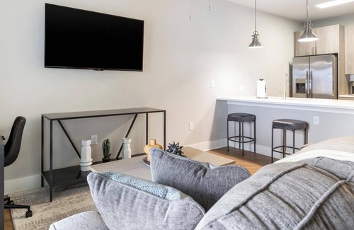 Fort Myers Apartment | Landing at The Hendry - 1 Bedroom in Fort Myers