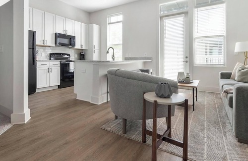 Charlotte Apartment | Landing at The Henry - Studio in Northwest Char.