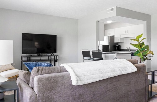 Downtown Dayton Apartment | Landing at The Landing - 1 Bedroom in East Dayton