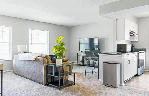 Downtown Dayton Apartment | Landing at The Landing - 1 Bedroom in East Dayton