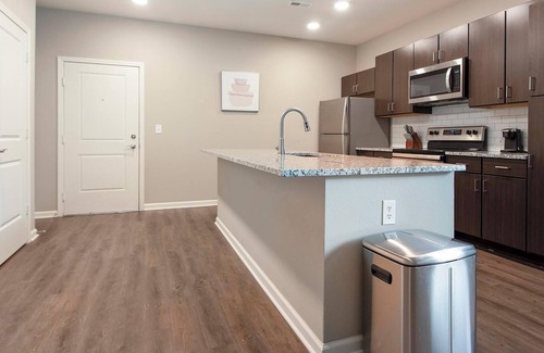 Chesterfield Apartment | Landing at The Parq at Chesterfield - 2 Bedroom.