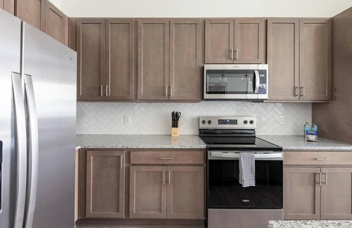 Wilmington Apartment | Landing at The Parker Leland - 1 Bedroom in Dow.