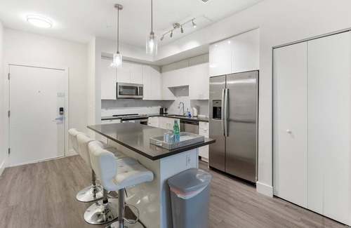 Port Tampa City Apartment | Landing at The Pointe on Westshore - 1 Bedroom .
