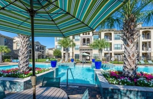 Sugar Land Apartment | Landing at The Retreat at Riverstone - 1 Bedroom in Downtown Sugar Land