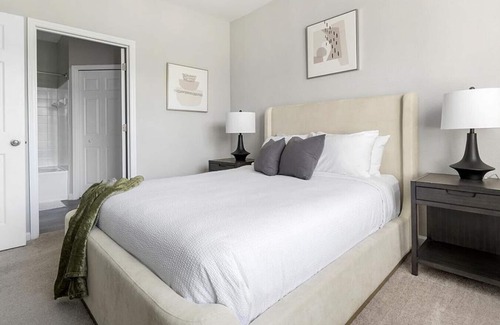 Ballantyne Apartment | Landing at The Sagewood - 2 Bedrooms in Ballantyne