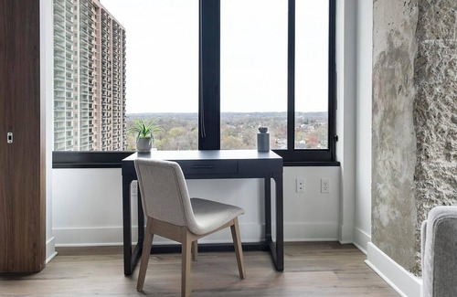 Baileys Crossroads Apartment | Landing at Three Collective - 2 Bedrooms in Fal.