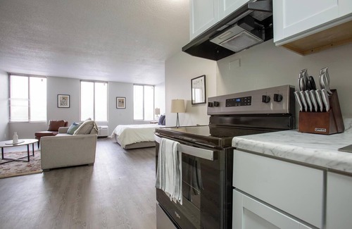 Fort Wayne Apartment | Landing at Three Rivers - Studio in Central For.