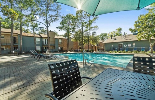 Denton Apartment | Landing at Woodhill - 1 Bedroom in Denton