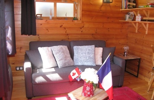 Lion-sur-Mer Ski Chalet | Landing beach "Sword Beach", seaside, wooden chalet with TANDEM.