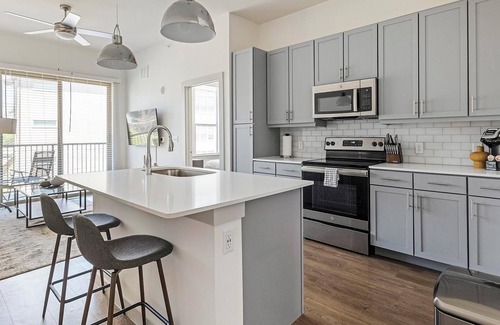 Austin Apartment | Landing | Beautiful 1BD, Gym, Yoga Studio