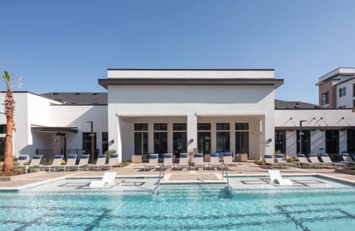 Round Rock Apartment | Landing | Beautiful 1BD, Pool, Gym