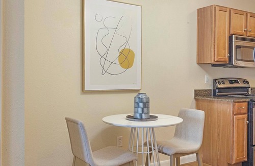 Sweetbriar Apartment | Landing | Chic 1BD, Courtyard, Pool