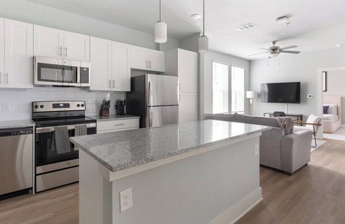 Conroe Apartment | Landing | Incredible 1BD, Pool, Gym