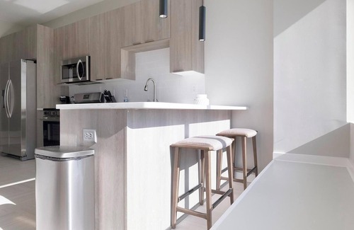 Civil Rights Historic District Apartment | Landing | Modern 1BD in Fountain Heights