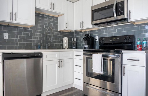 Indianapolis Apartment | Landing | Modern 2BD, Pool