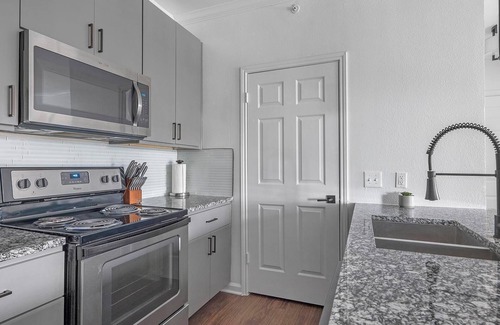 McNeil Apartment | Landing | Spectacular 1BD, Pool, Gym