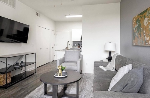 Tempe Apartment | Landing | Stunning 1BD, Game Room, Rooftop Lounge
