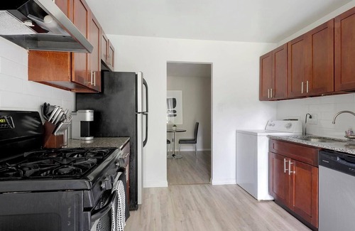 Greenbelt Apartment | Landing | Stylish 1BD, Pool, Gym