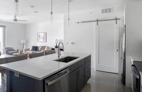 Austin Apartment | Landing | Stylish 1BD, Pool, Clubhouse
